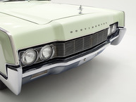 The Classic Motor Company - 1967 Lincoln Continental 7Y86G806920 - Cameo Green - Studio